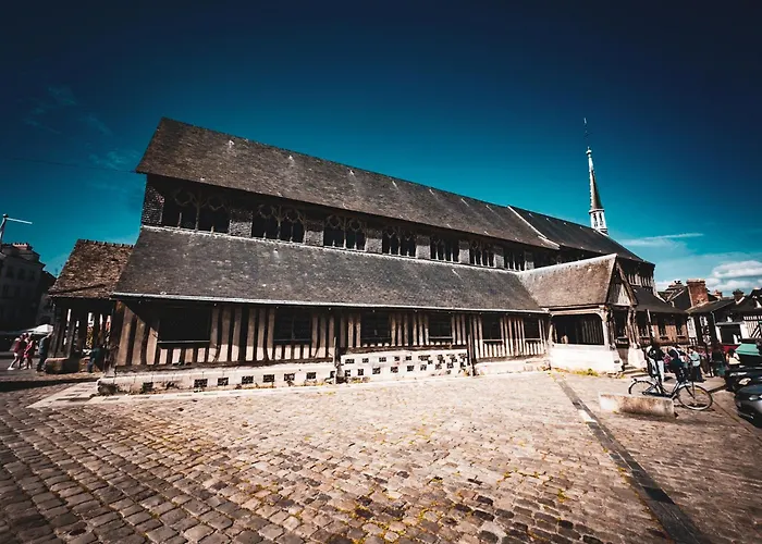 Le 105, فندق مبيت وإفطار