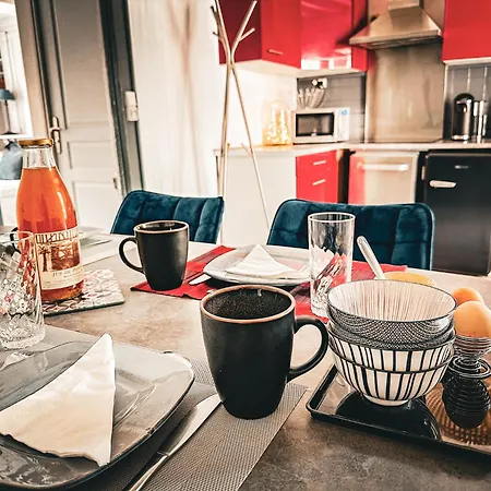 Le 105, Couette-café 3*