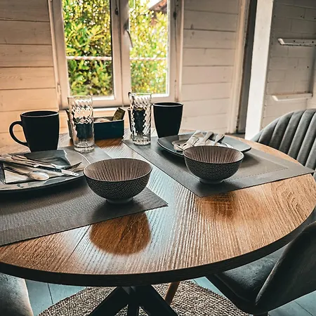 Le 105, فندق مبيت وإفطار